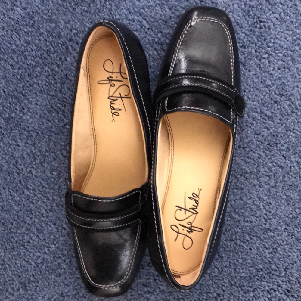 BNWT Life Stride black wedge heel loafer - Picture 3 of 5